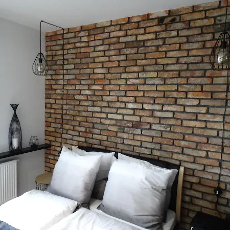 Black&white Bis - Male Garbary 8 Apartment *