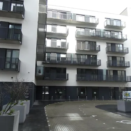 Apartment Black&white Bis - Male Garbary 8